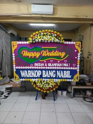 Papan Bunga di Mranti Purworejo